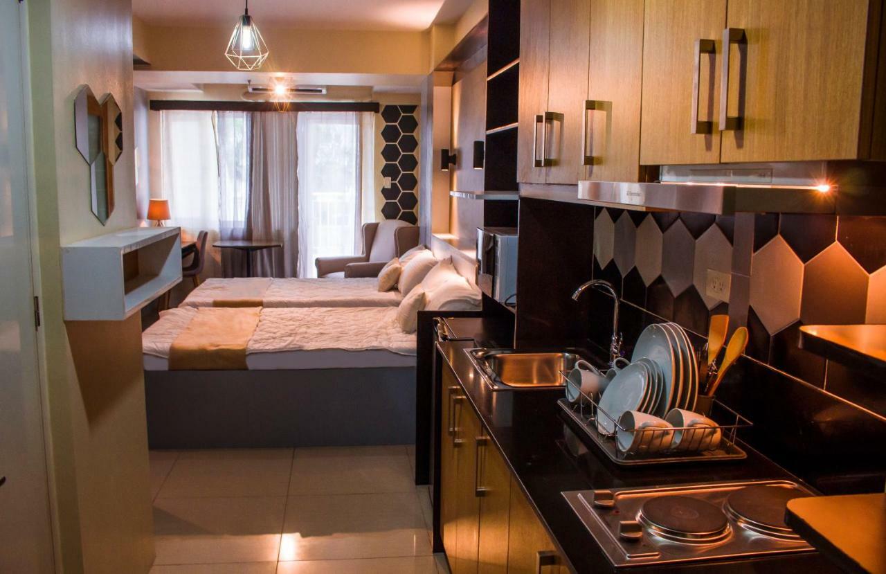 Usp Suites At Shell Residences Pasay Exterior foto