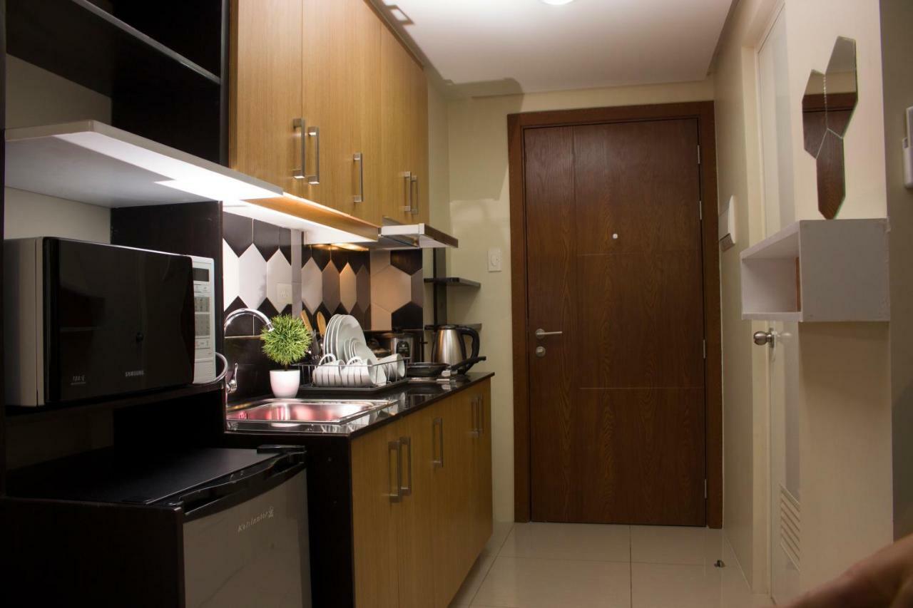 Usp Suites At Shell Residences Pasay Exterior foto