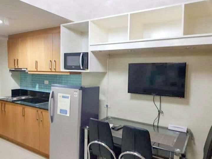 Usp Suites At Shell Residences Pasay Exterior foto